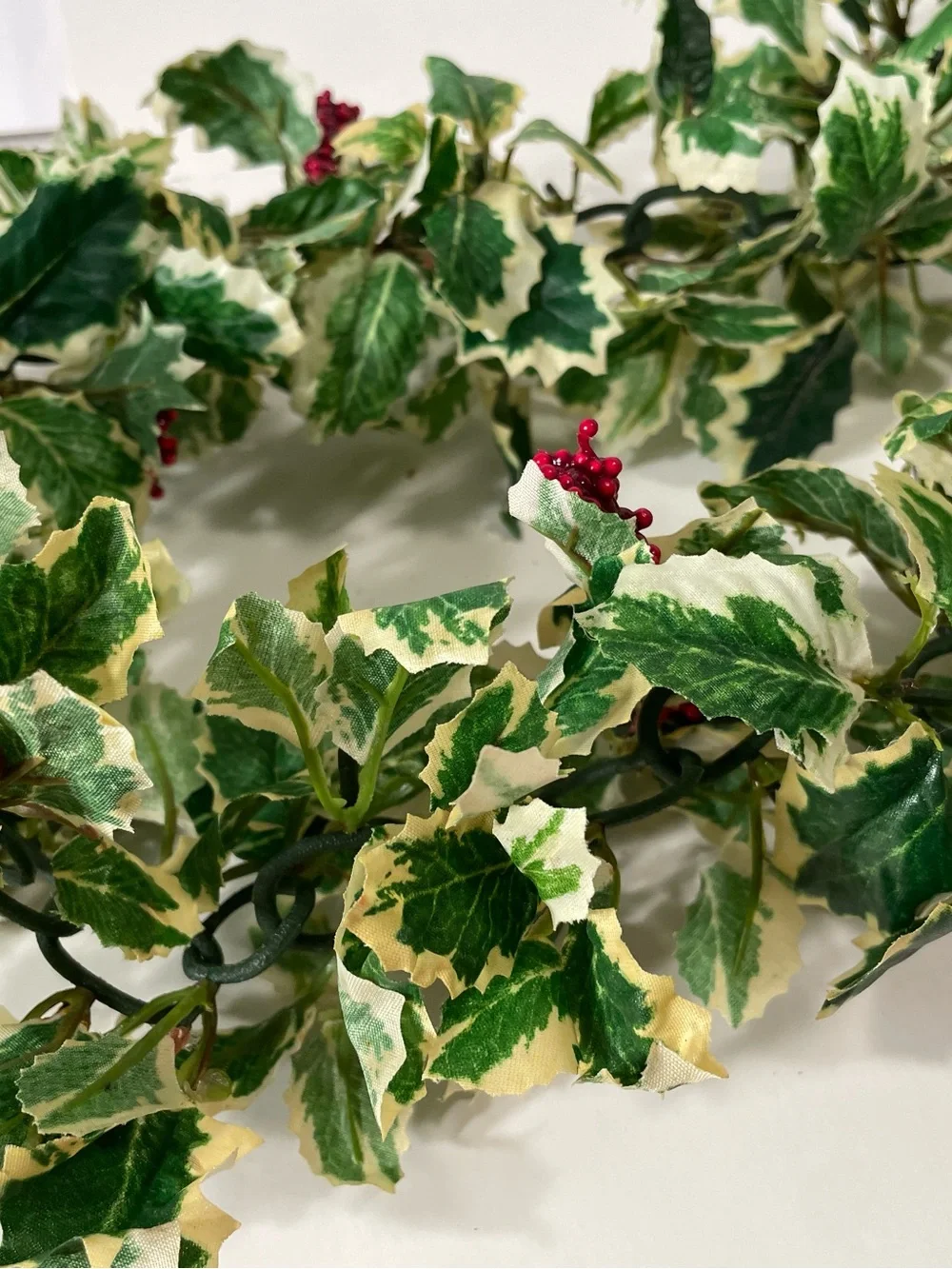 Vintage Christmas Holly Ivy Garland Lot 2 Pieces 5 Ft & 3 Ft Plastic Decor MCM